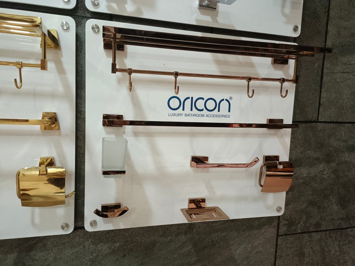 Acrylic bathroom accessory display panel